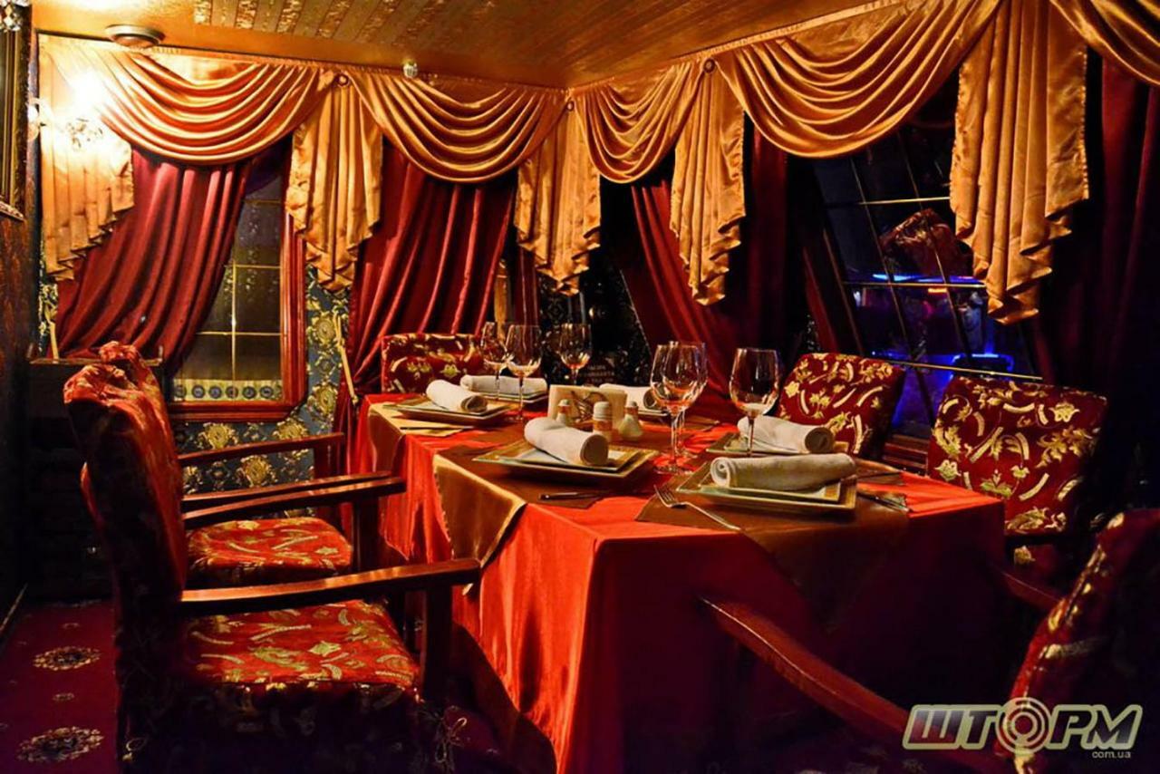 Hotel Admiral Greig Mykolaiv Esterno foto