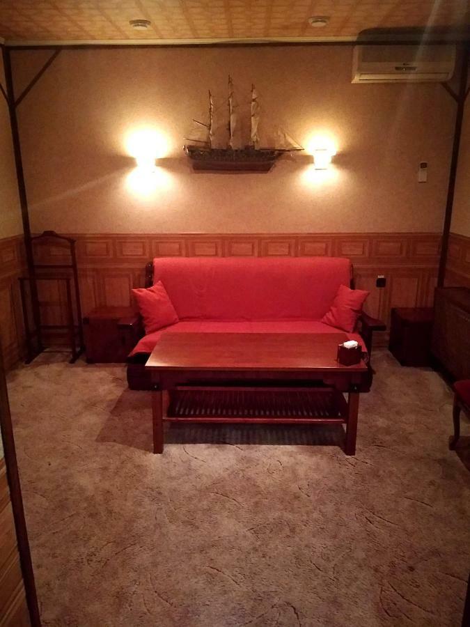 Hotel Admiral Greig Mykolaiv Esterno foto